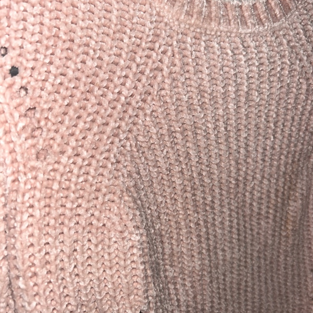 Pink Sweater - Picture 2 of 3